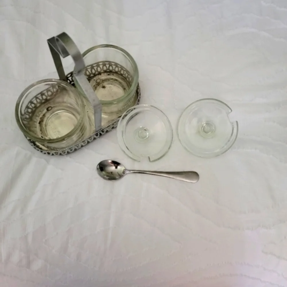 N/A vintage preserves